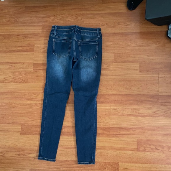Jeans - Picture 3 of 5